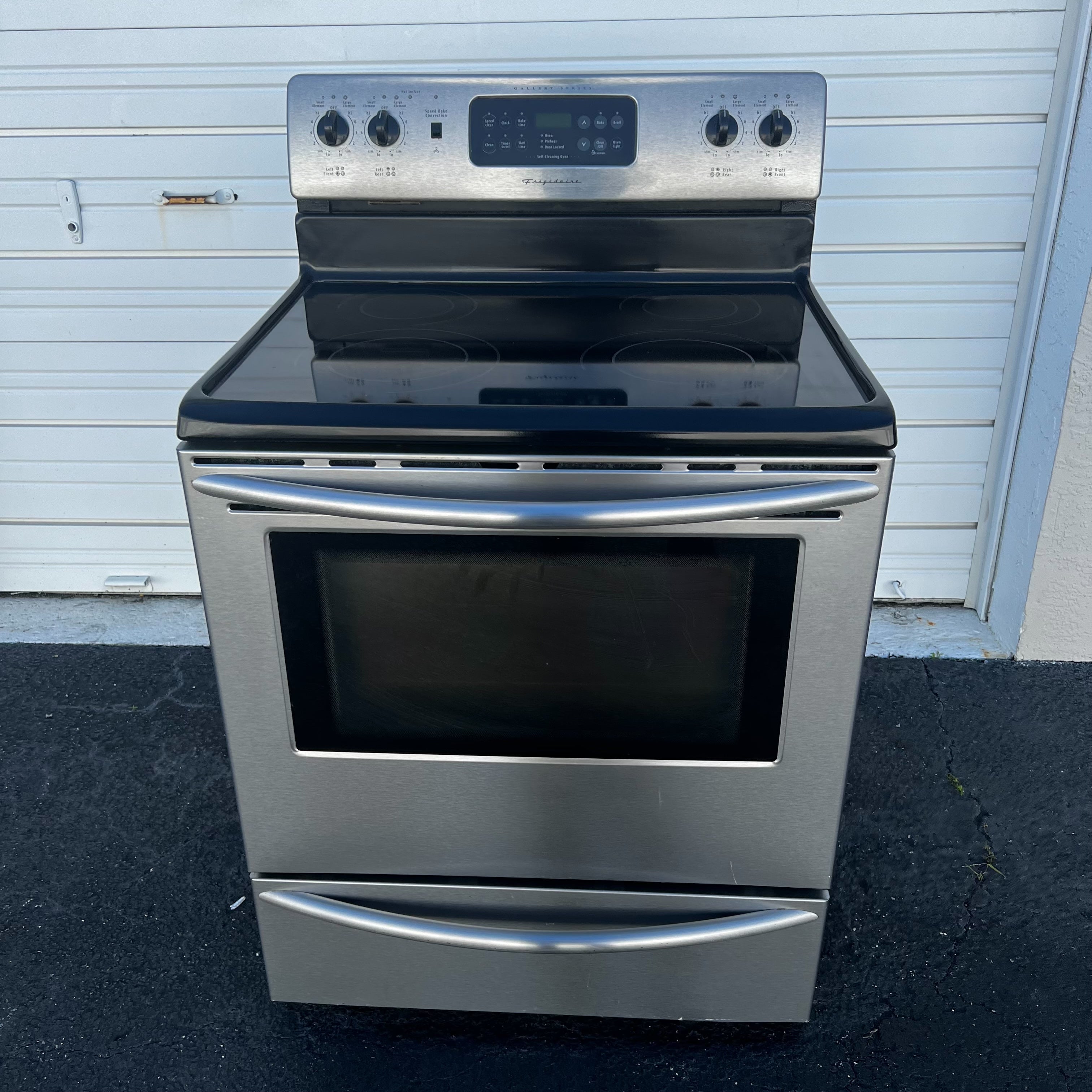 Frigidaire Stainless Steel Electric Stove Frigidaire Stainless Steel Electric Stove